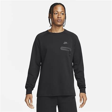 Sportliche Nike Longsleeves für Herren für dein Training .